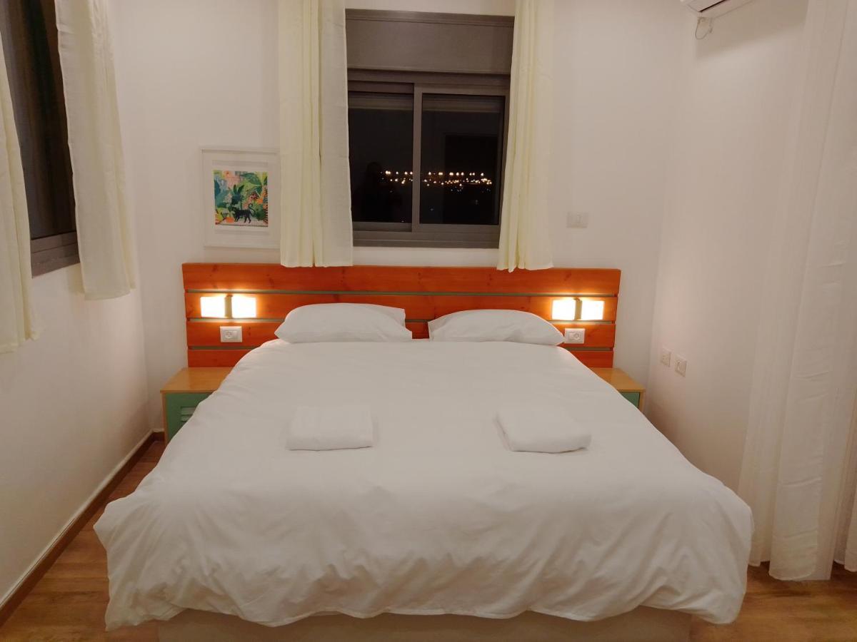 Beautiful Beach Apartment Ashdod Extérieur photo